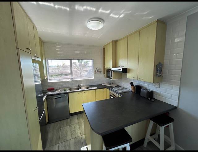 3 BEDROOM APARTMENT FOR SALE IN ASTON BAY